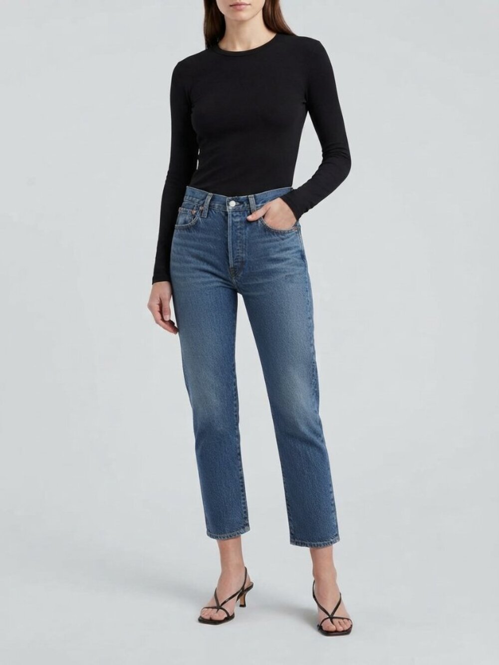Levi's 501 Premium Cropped Straight Jeans 27 Medium Wash NWT
